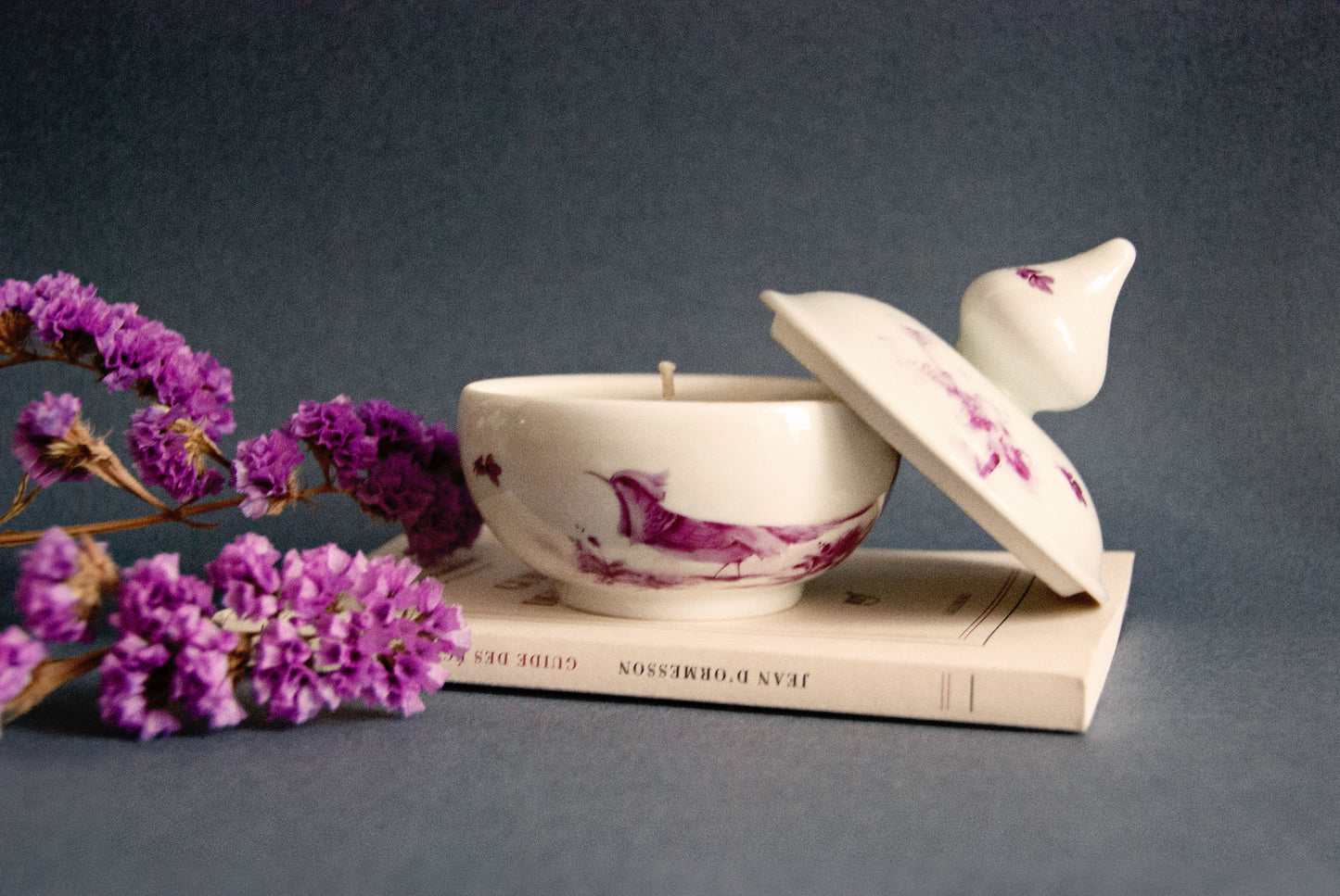 #0010 - Pot en porcelaine avec son couvercle