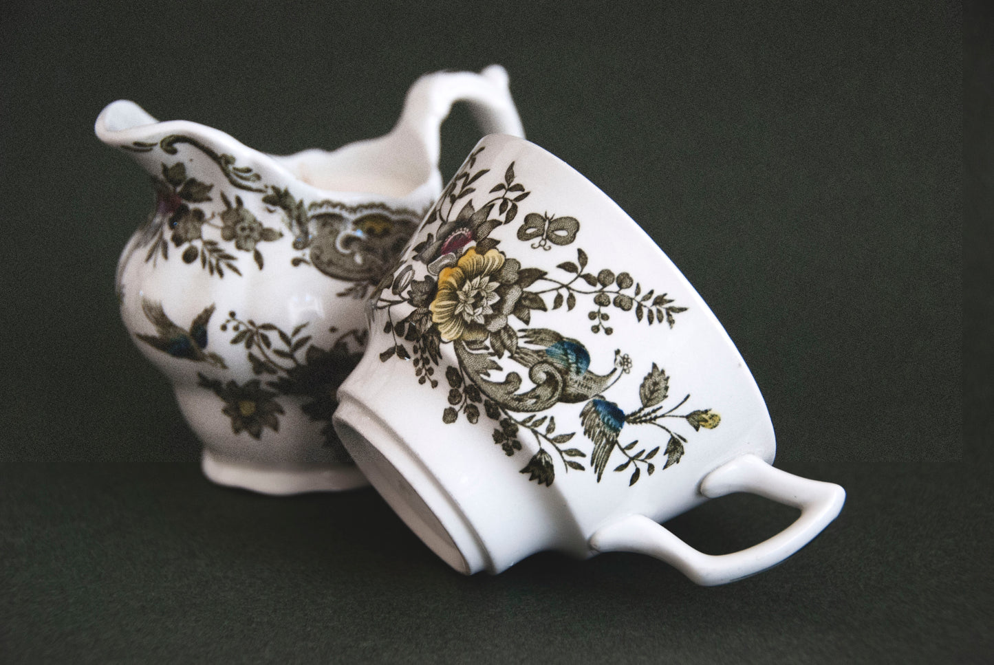 #0014 - Set à thé en porcelaine anglaise