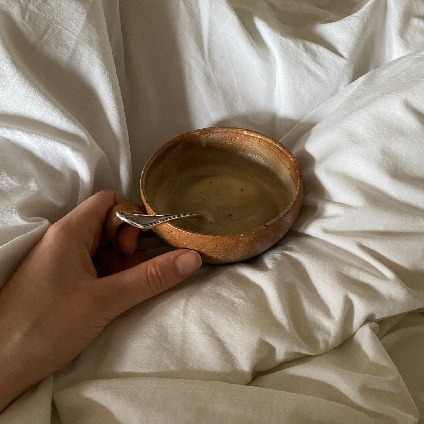 Ensō Paris - bougie upcyclée et parfumée, coulée dans un objet chiné.