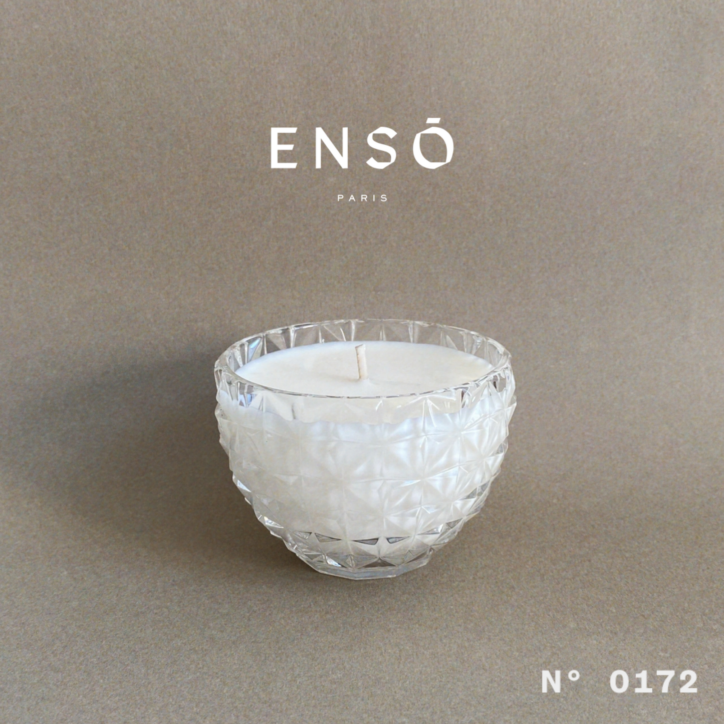 #0172 - Petit pot en verre ciselé