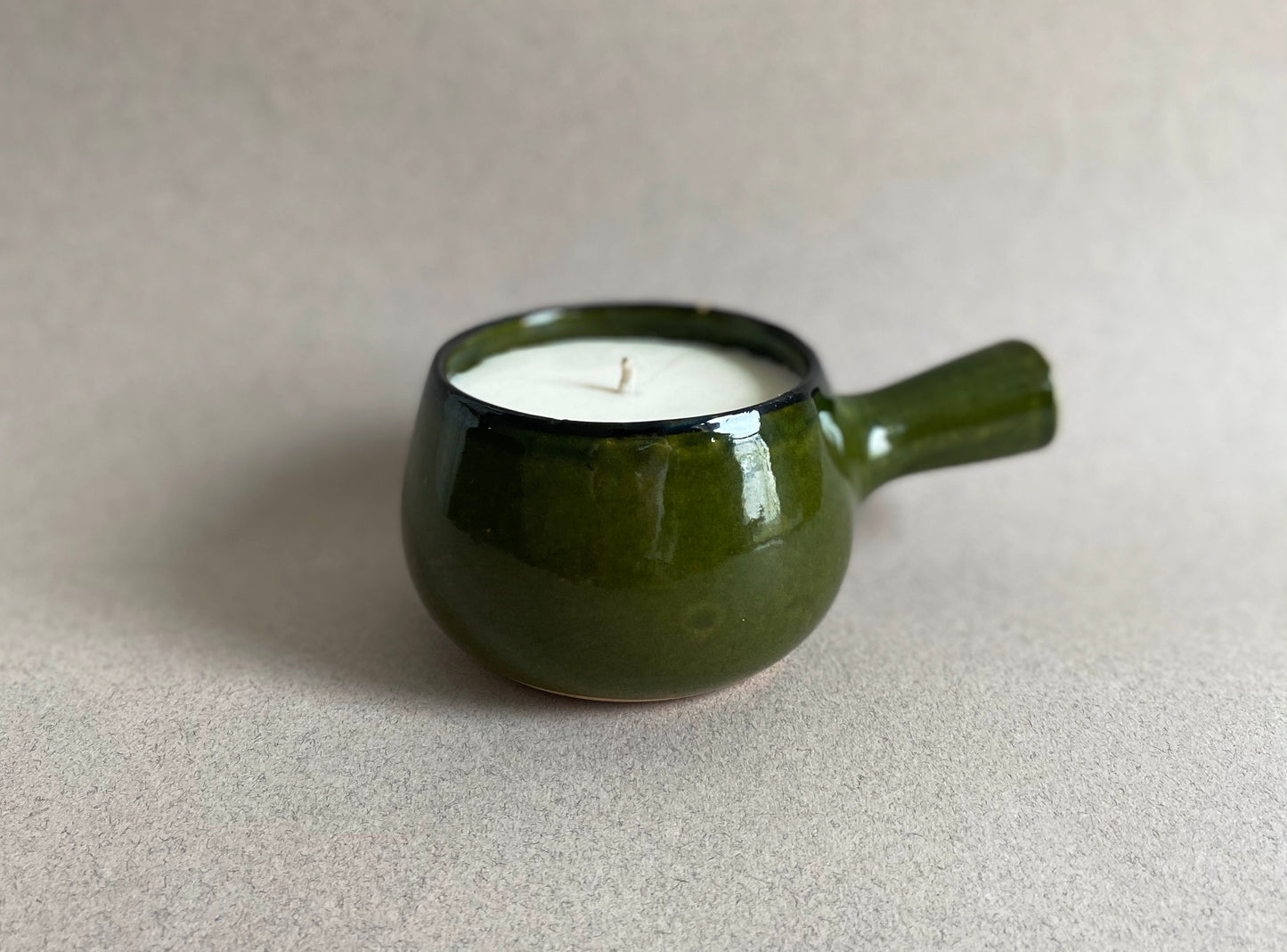 #0118 - Cassolette en grès vert impérial