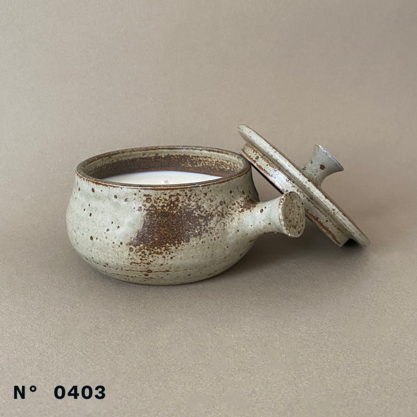 #0403 - Coupelle en grès moucheté