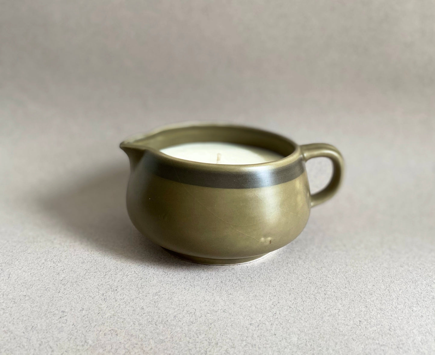 #0103 - Saucière en céramique kaki