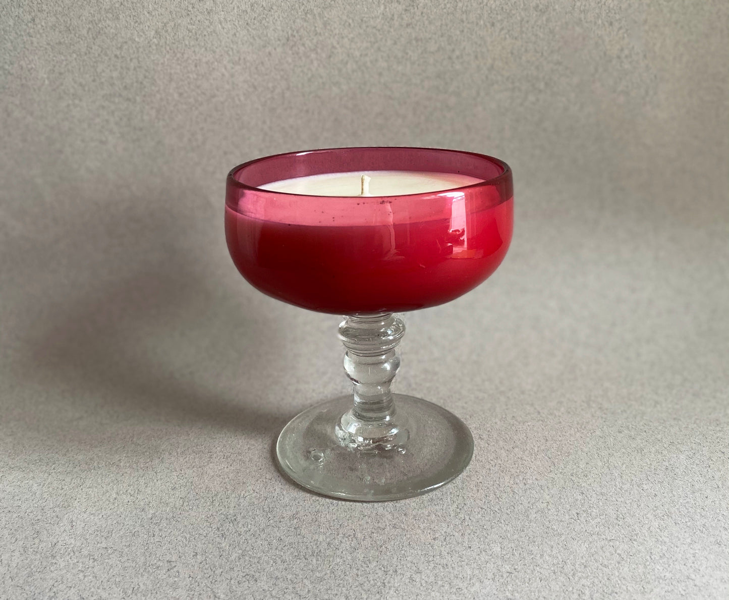 #0111 - Coupe en verre framboise